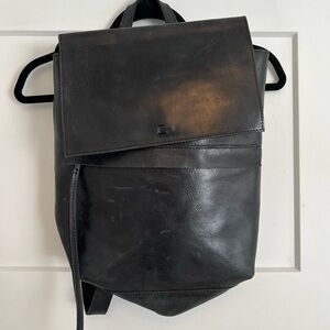 Raven + Lily Black Leather Backpack - Classic Minimalist